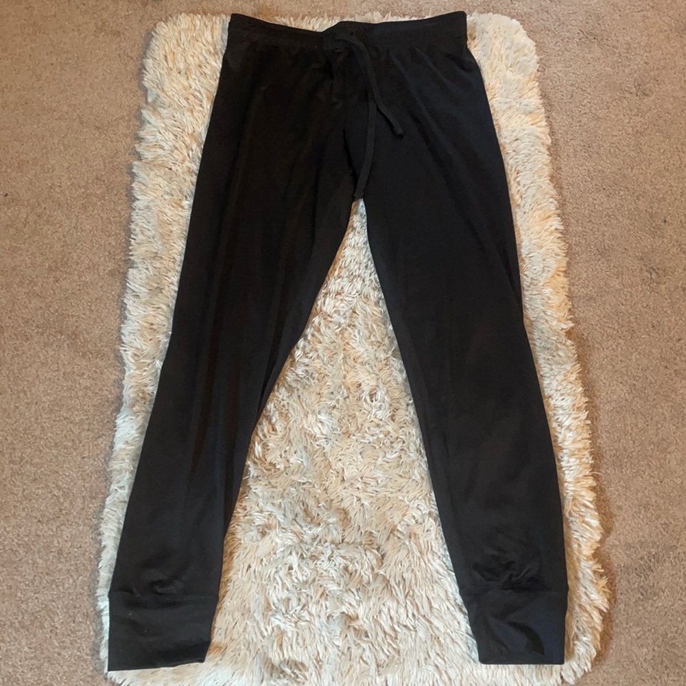 Pink brand size S “ultimate” pant in black